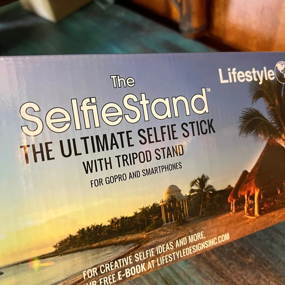 SelfieStand Black Selfie Stick with Tripod